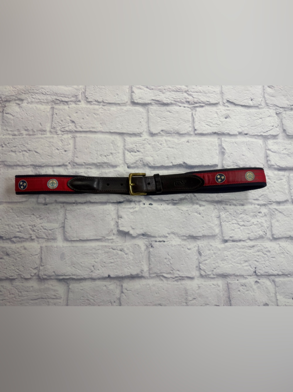 VTG Vineyard Vines  Distressed Belt w/ Leather Trim & Brass Buckle. Preppy